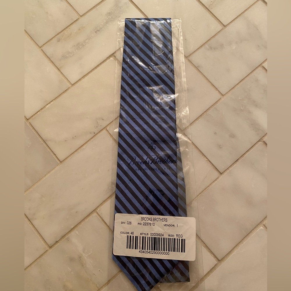 Brooks Brothers Navy/Light Blue Stripe Tie - NWT - Unopened